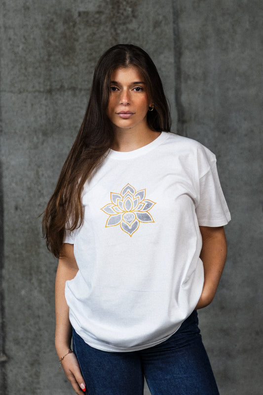 NOAH'S Lotus טי שירט CLUB