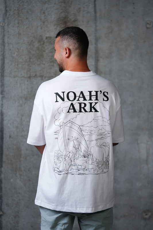 חולצת אוברסייז NOAH'S ARK BW CLUB