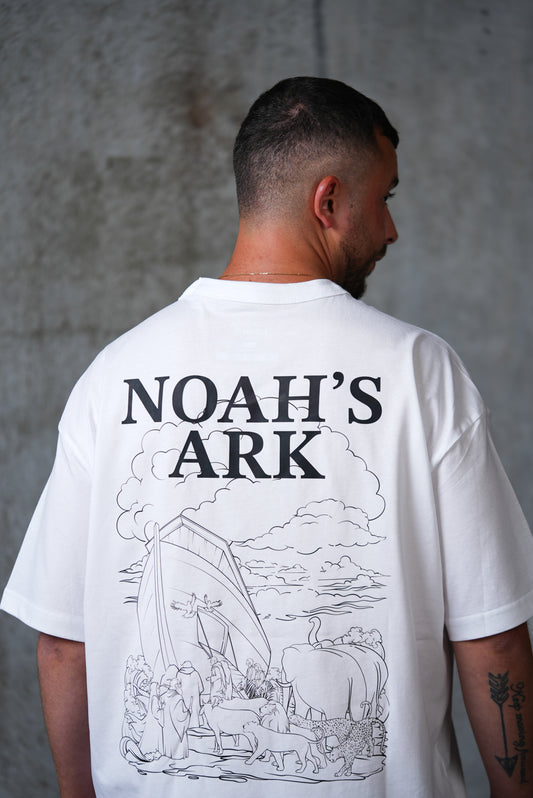 חולצת אוברסייז NOAH'S ARK BW CLUB